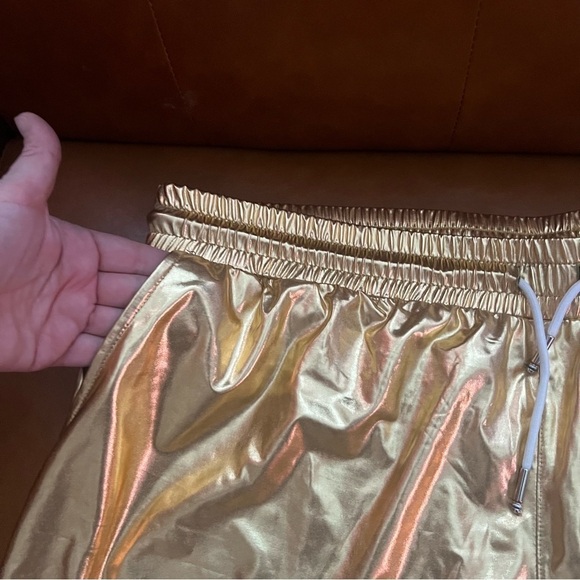 Arjen Kroos Men’s Sz XXL Gold Metallic Shorts Festival Rave NWT - Picture 4 of 8